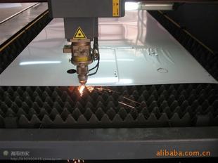 4、可以切割1毫米钢板的激光切割机多少钱：钢板激光切割多少钱？ 
